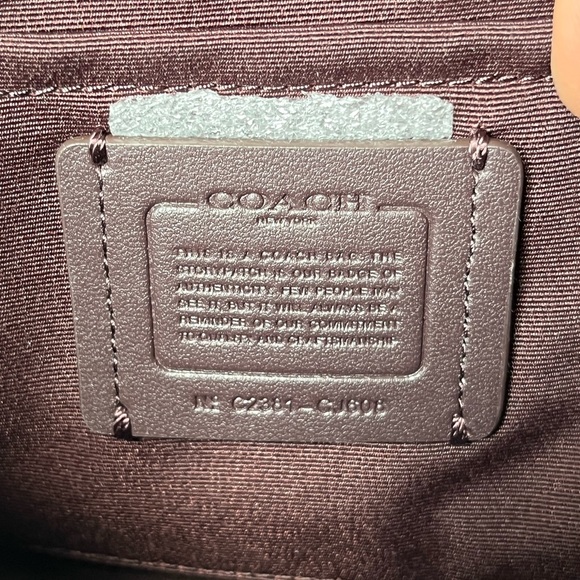 ✅Coach Purse - Picture 12 of 15